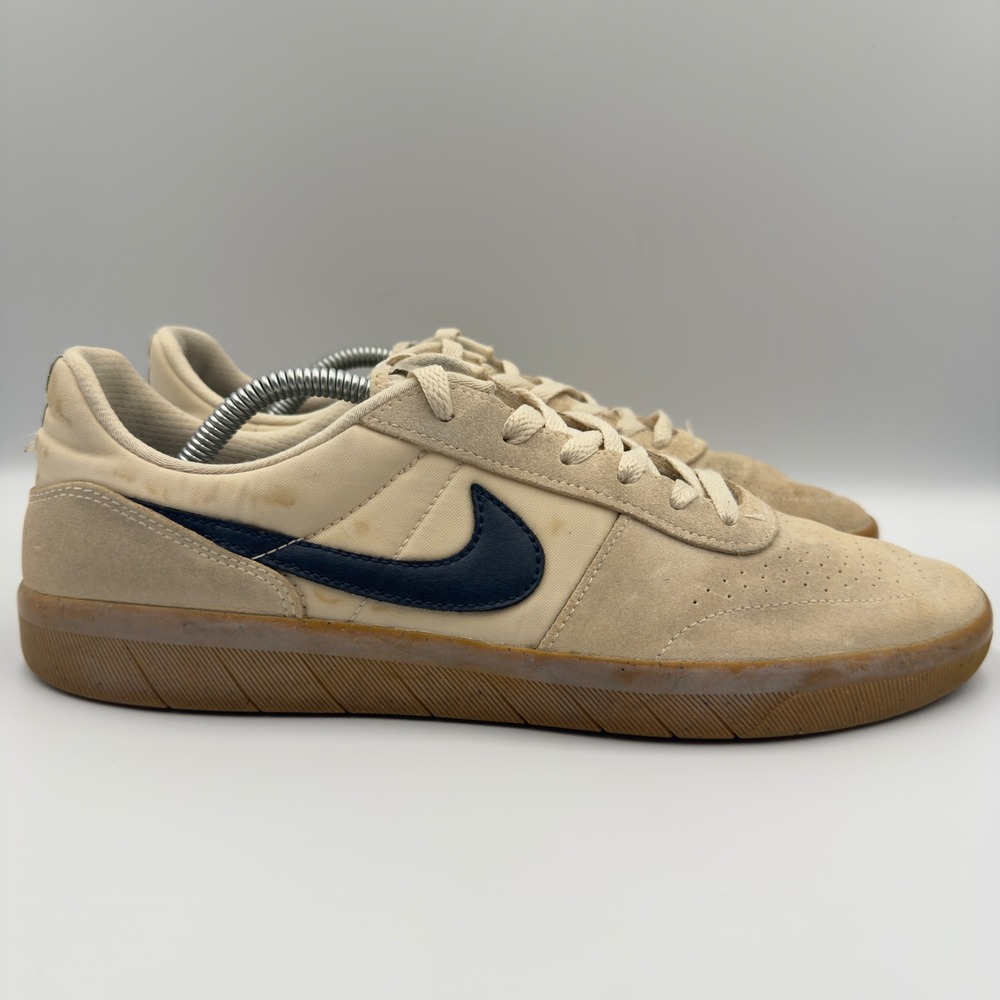 Nike SB Team Classic Mens Size 10.5 Skate Shoes AH3360-201 Tan Navy Gum